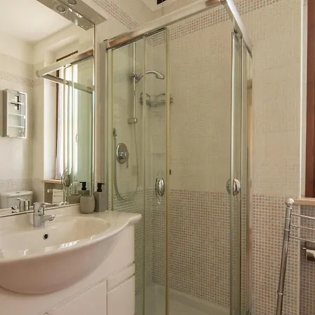 Amazing In With Swimming Pool בית נופש