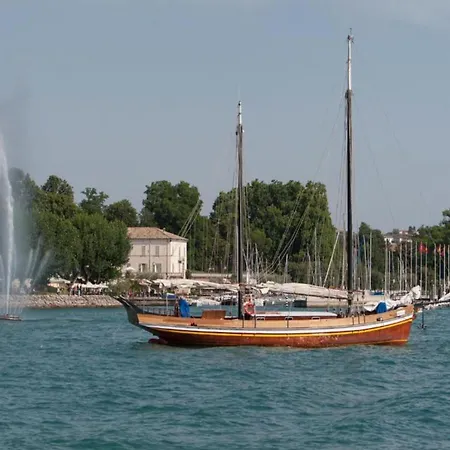 In Near Garda