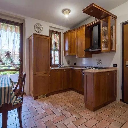 In Near Garda Holiday home Lazise
